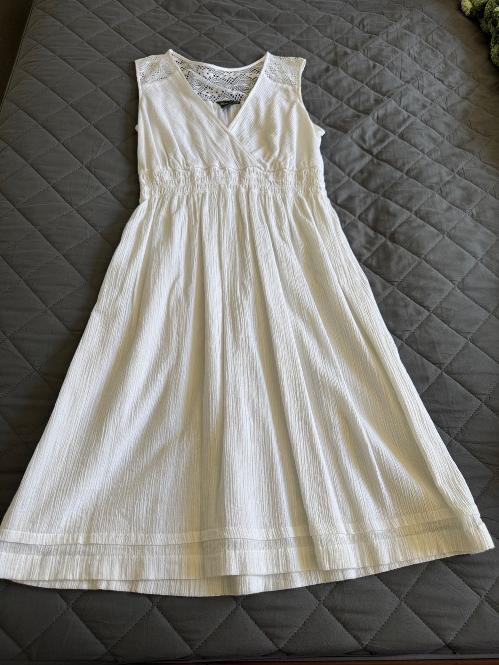 Eddie Bauer White Lace-Trim Sleeveless Dress